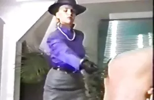 XXX આ બારટેન્ડર અધિકાર કાફે માં fucked sexe સાથે સિલિકોન ડિંટ્ડી