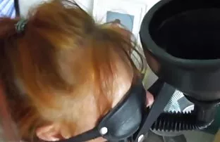 XXX જેવા પોશાક એક લૂંટારો અને હિંસક fucked બોસ ઓફિસ